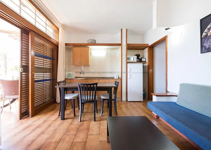 佩德罗公寓 * 普拉亚戴尔雷安格莱斯